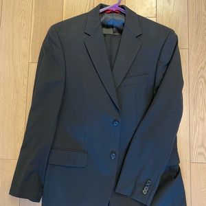 Mens black Alfani suit jacket and pants